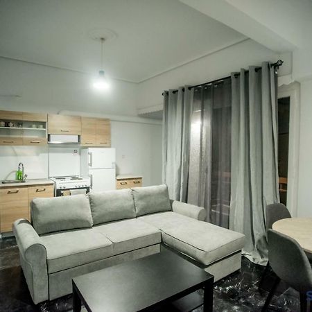 Explore Greece From Bright City Centre Apartment Халкіда Екстер'єр фото